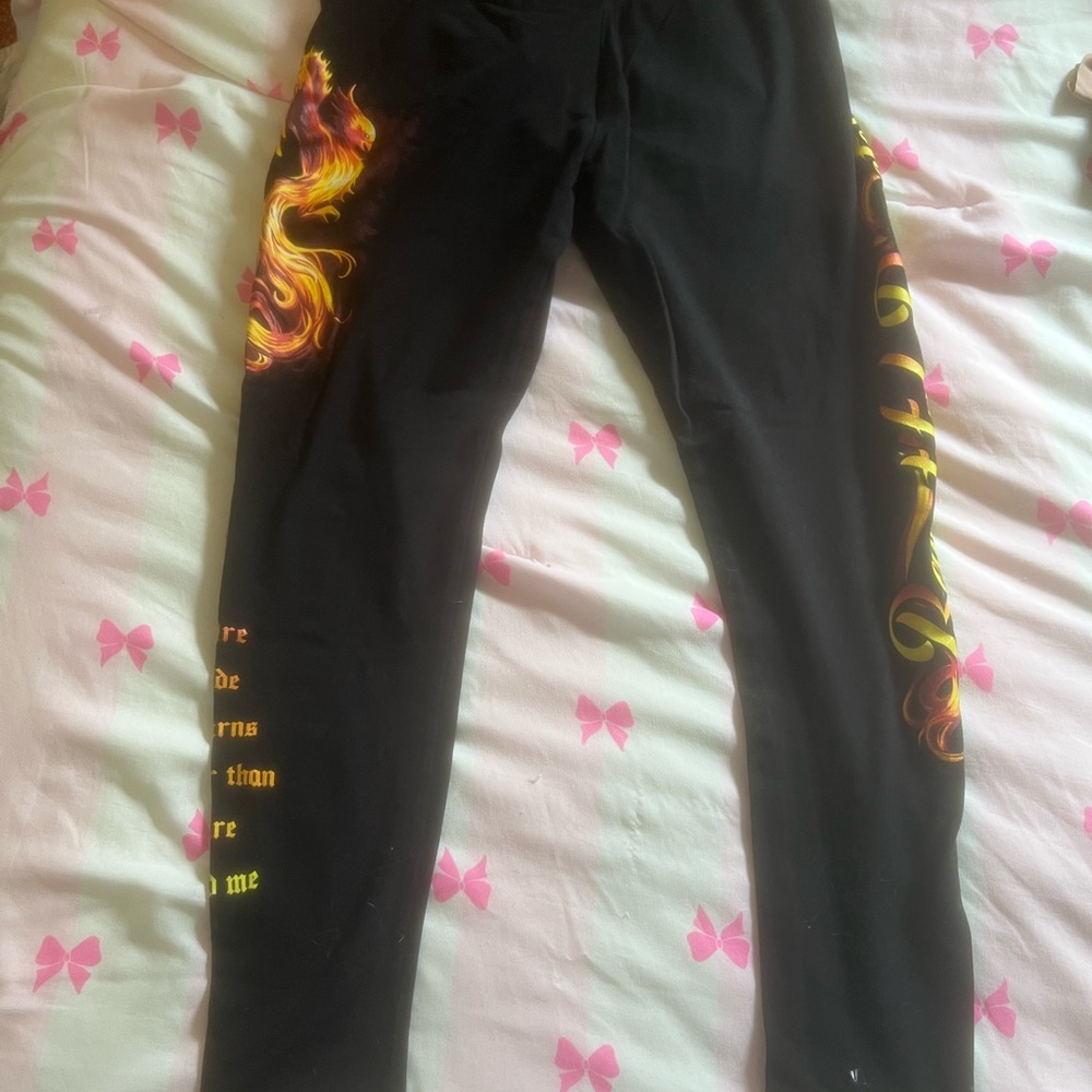 Beautiful Disaster XL Phoenix leggings